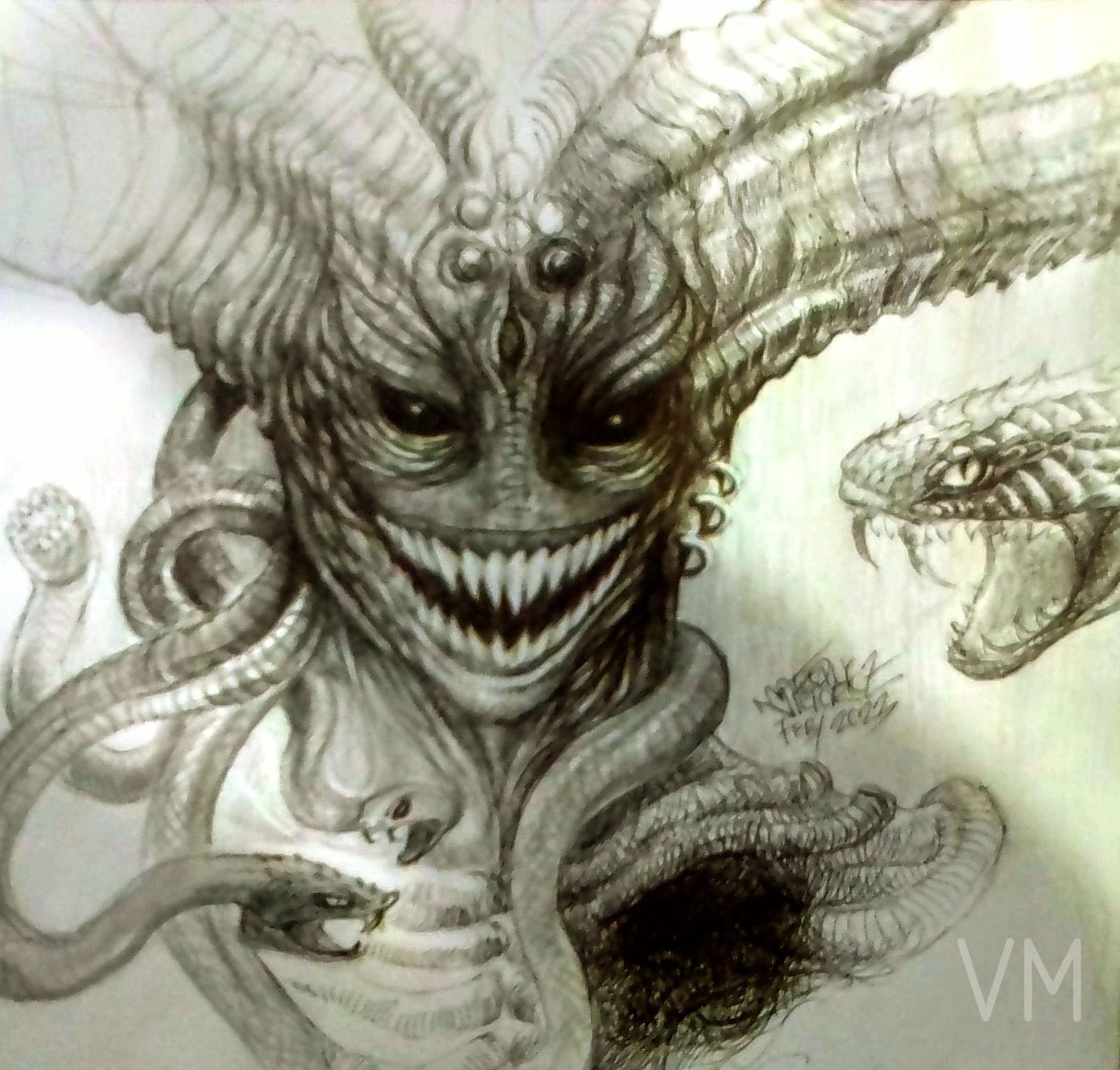 Demonio con múltiples ojos, cuernos y serpientes, inspiración mitológica de Medusa.