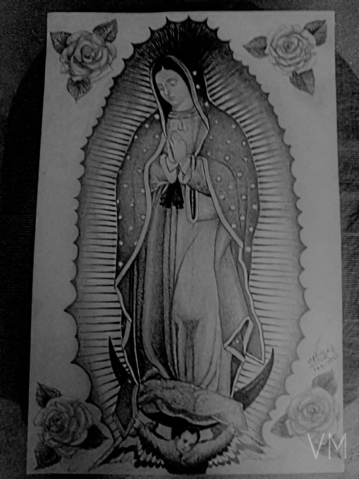 Representación devocional de la Virgen de Guadalupe rodeada de rosas, a grafito.